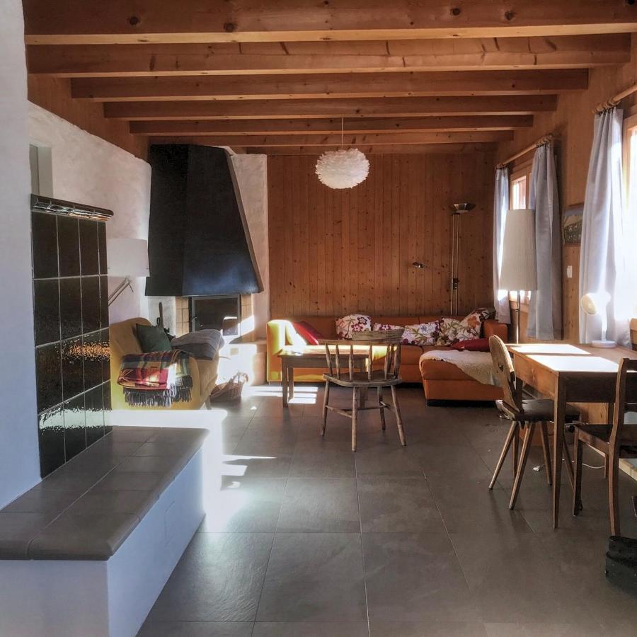 Les Jumelles Villa Gstaad Luaran gambar
